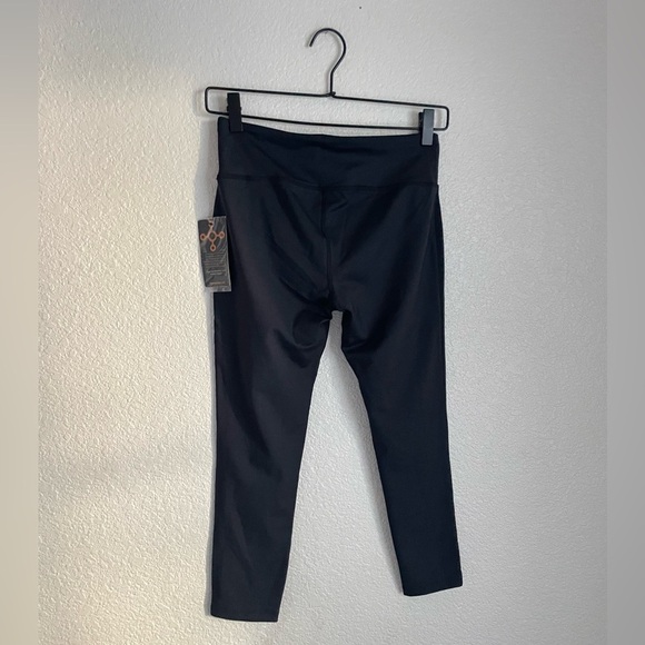 Tommie Copper Women’s Core Compression Capri Leggings S Black NEW - Picture 3 of 9